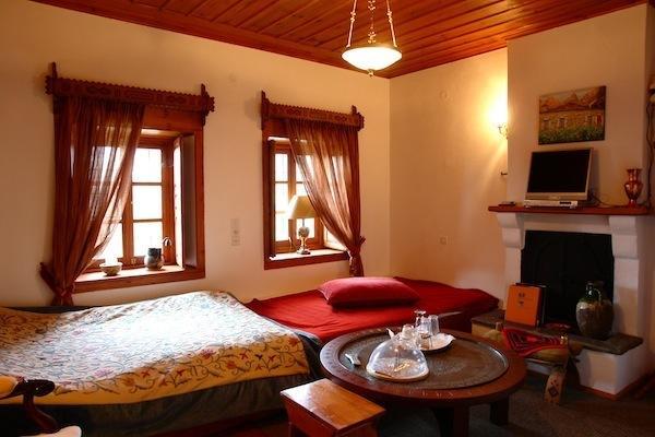 Traditional Rooms Karaouli 帕皮康 客房 照片