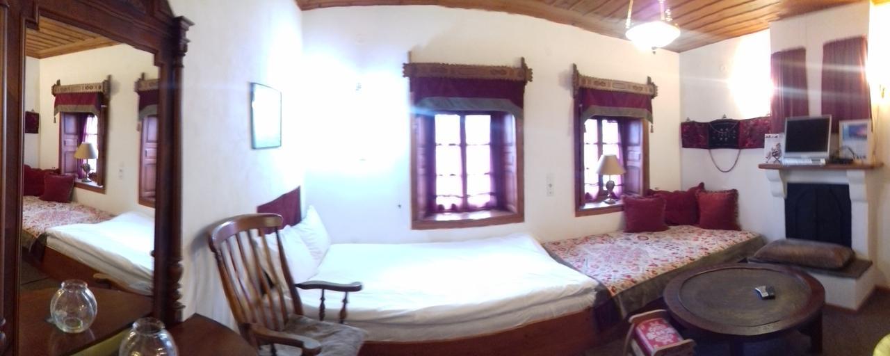 Traditional Rooms Karaouli 帕皮康 外观 照片