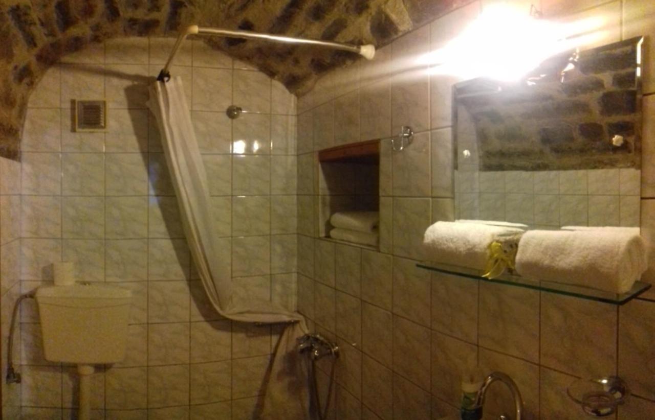 Traditional Rooms Karaouli 帕皮康 外观 照片